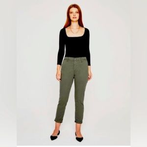 AG Jeans Caden Pant in Armory Green 27